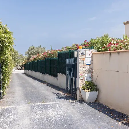 Bed & Breakfast Lointaines Escapades