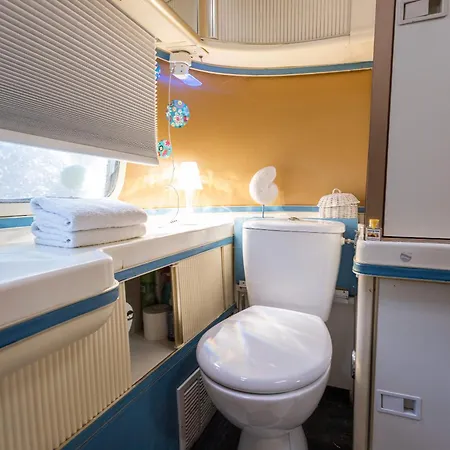 Lointaines Escapades 3*