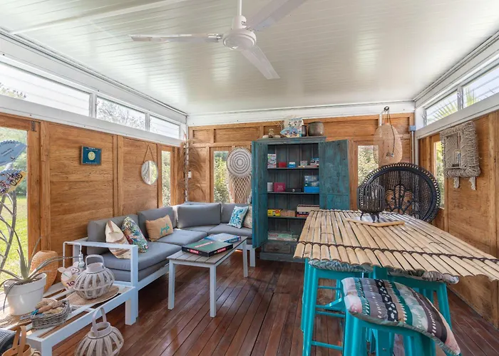 Bed & Breakfast Lointaines Escapades 4*