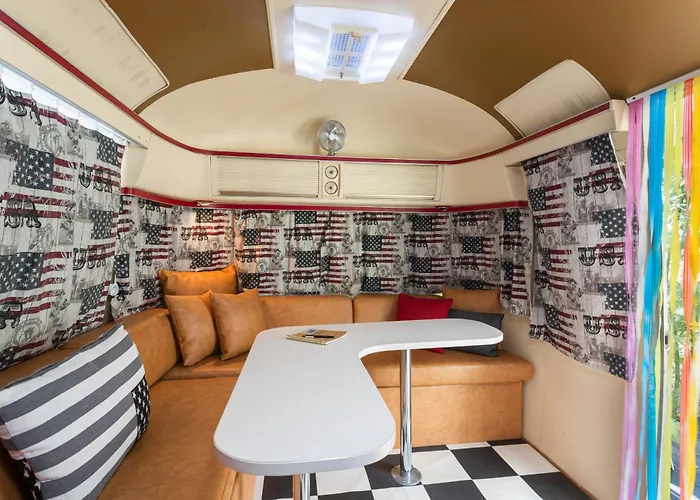 Bed & Breakfast Lointaines Escapades