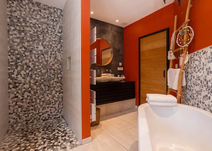 Lointaines Escapades Perpignan