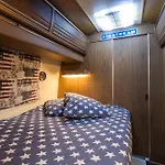 Lointaines Escapades Bed & Breakfast