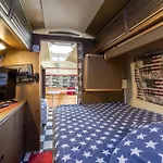 Bed and Breakfast Lointaines Escapades 4*