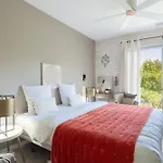 Bed and breakfast Lointaines Escapades 4*