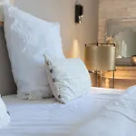 Lointaines Escapades Bed and Breakfast