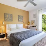 Bed and breakfast Lointaines Escapades 4*