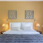 Bed and breakfast Lointaines Escapades 4*
