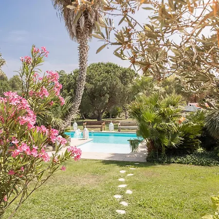 Lointaines Escapades Bed and Breakfast