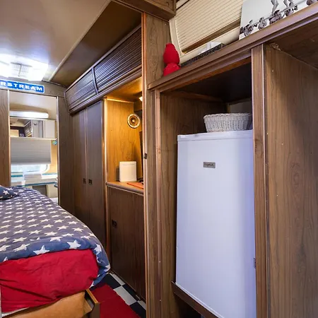 Lointaines Escapades 3* ペルピニャン