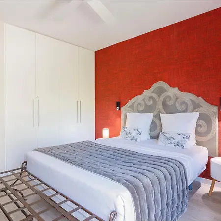 Bed & Breakfast Lointaines Escapades