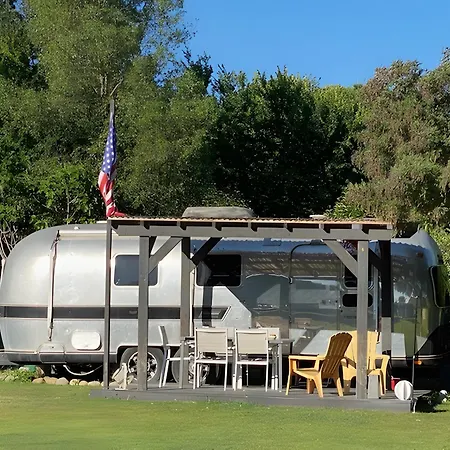 Bed and Breakfast Lointaines Escapades 4*