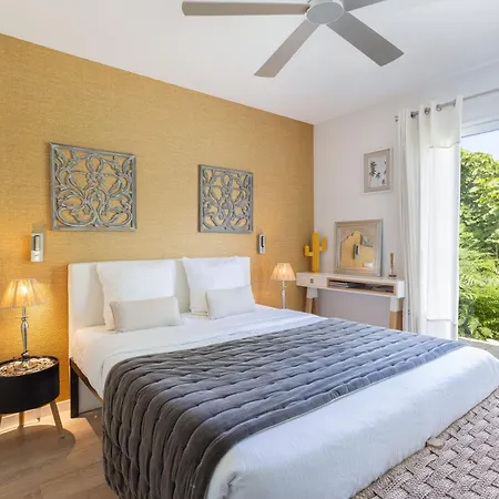 Nocleg ze śniadaniem Lointaines Escapades 4*