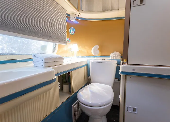 Lointaines Escapades 3*