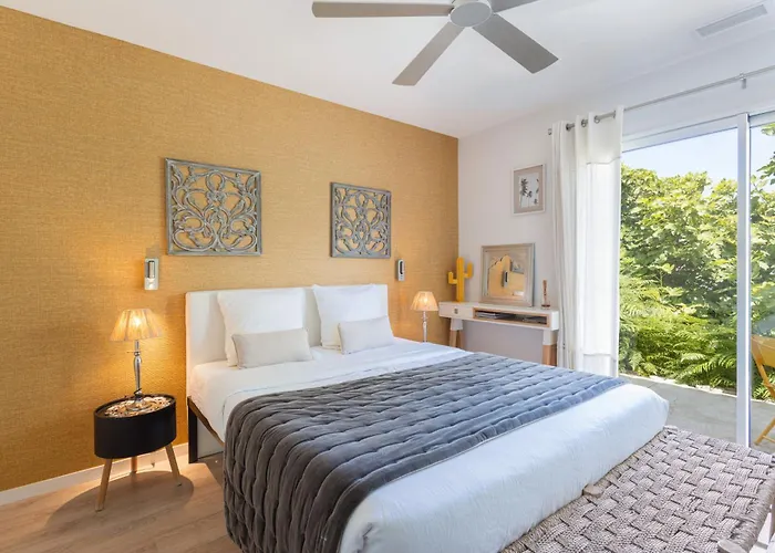 Bed and Breakfast Lointaines Escapades