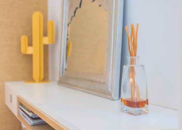 Bed and Breakfast Lointaines Escapades 4*